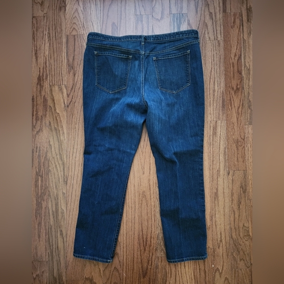 Old Navy Women's 18R Boyfriend Straight Dark Wash Jeans - Picture 3 of 5